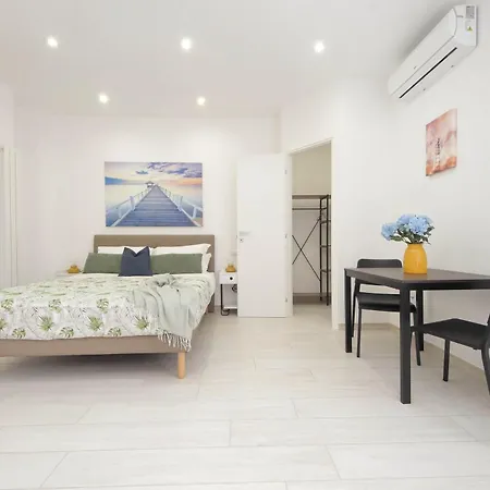 Appartement Attico Con Balcone - Mare E Comfort Ostie